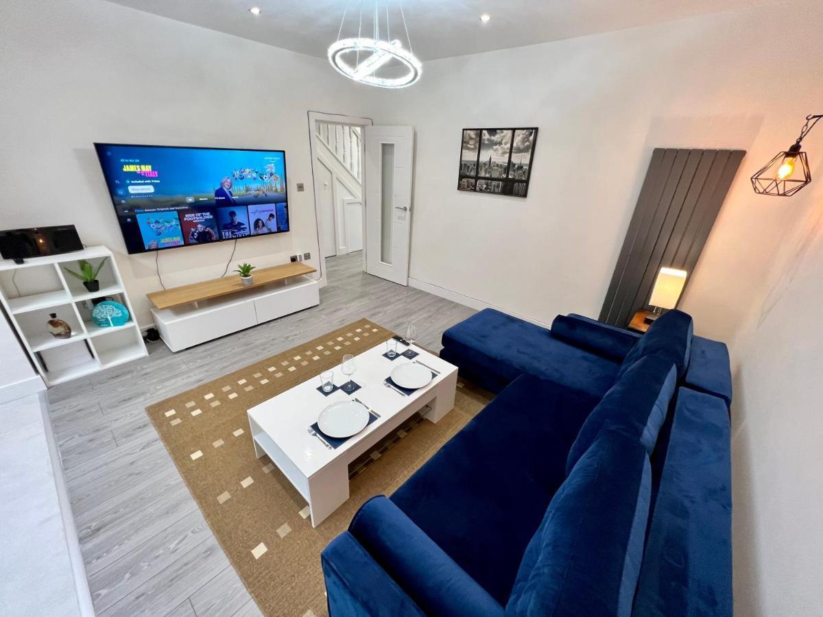 Wembley Stadium 5 Star Brand New Luxury Sleeps 14 With Parking Villa Londra Esterno foto