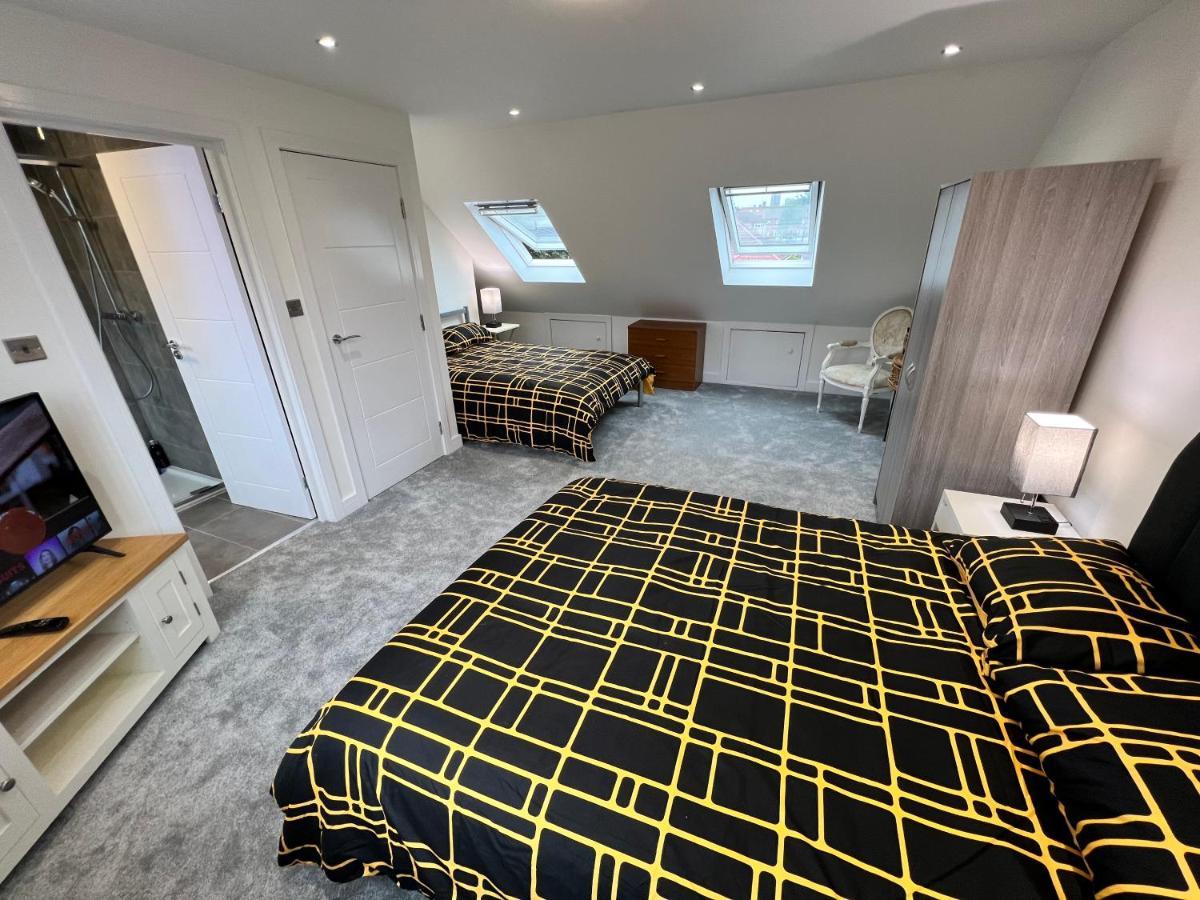 Wembley Stadium 5 Star Brand New Luxury Sleeps 14 With Parking Villa Londra Esterno foto