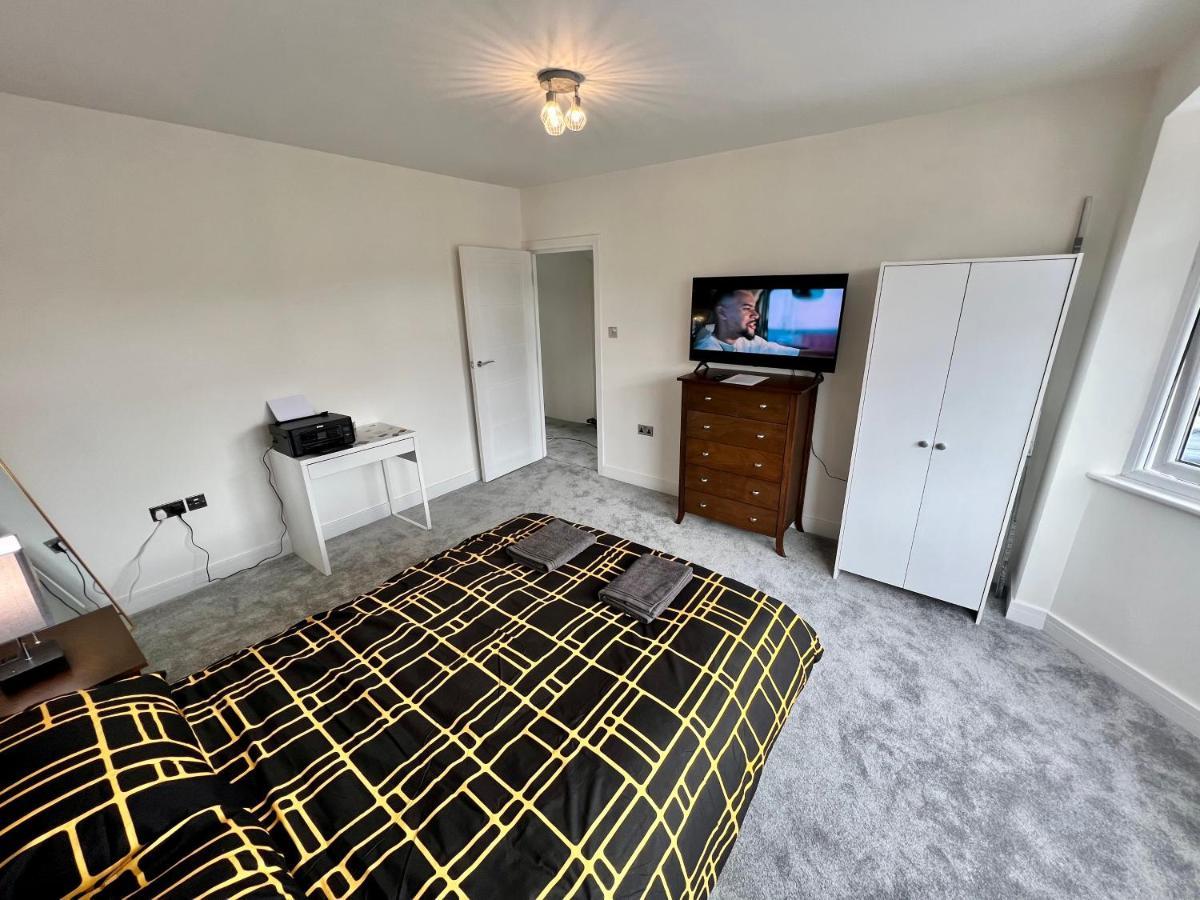 Wembley Stadium 5 Star Brand New Luxury Sleeps 14 With Parking Villa Londra Esterno foto